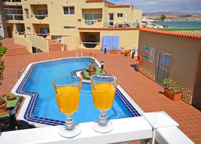 Ferienwohnung Playa 2 - Pool - Meerblick - 50M Strand - Wifi