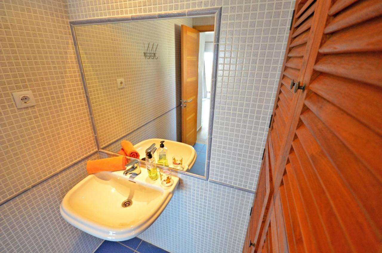 Apartamento Playa 2 - Pool - Meerblick - 50m - Wifi *